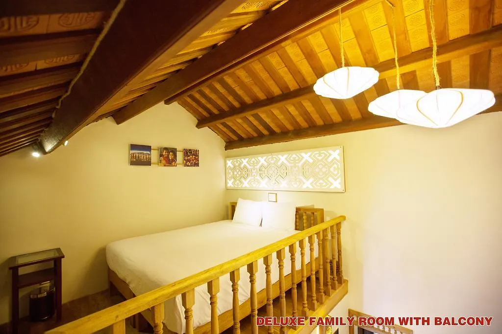 Hoi An Pho Library Hotel וייטנאם