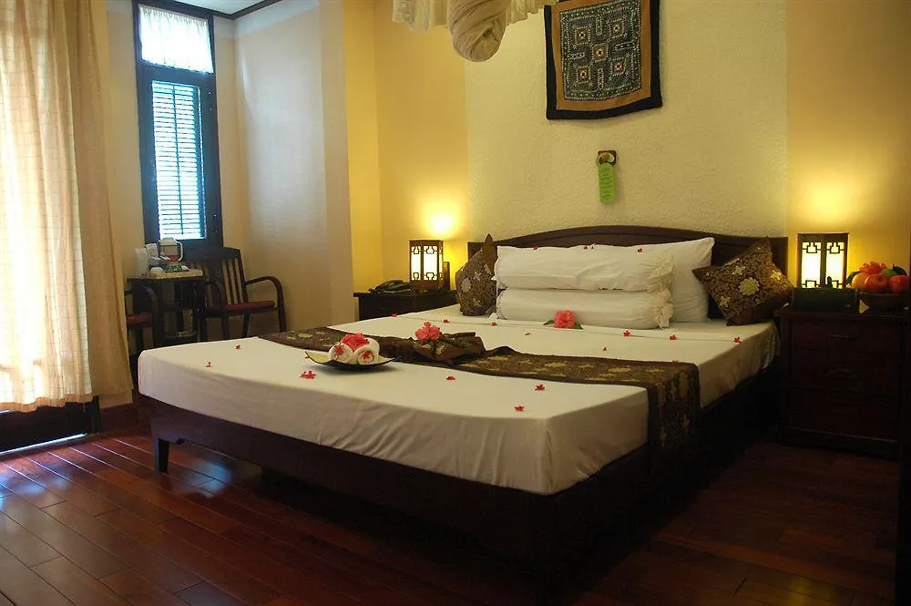 **  Hoi An Pho Library Hotel Vietnam